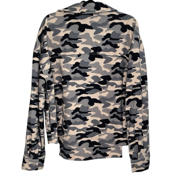 Savanna Jane Camo Utility Jacket - Black, Tan, Cream - Picture 3 of 10